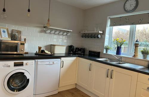 Anglesey Coastal Cottage 200 metres from Beach, Dog and Family Friendly - Foto 11