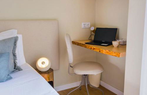 Charming Two Bedroom House with Private Pool near the Beach Cascais and Lisbon - Foto 16