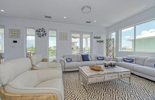 Casa Playa- Luxury Pool Home, 36' Dock - Foto 13