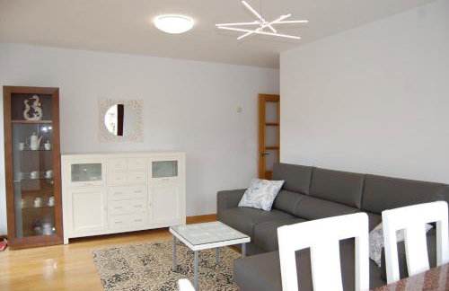 Gestiona2R - Apartamento 3 Habitaciones Landaburu - Photo 5