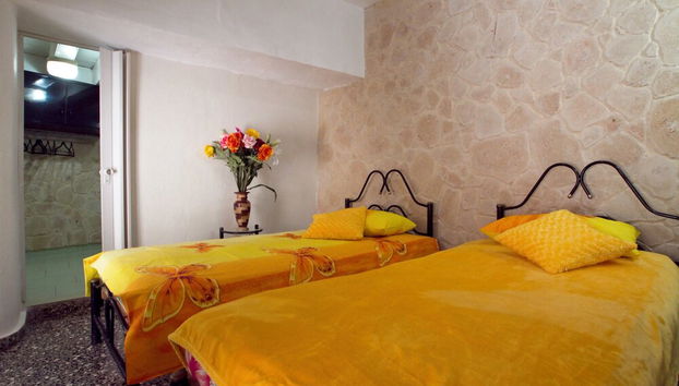 Aparthotel in Havana - Photo 3