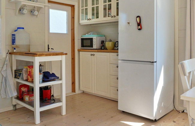 6 Person Holiday Home in Graddo - Photo 6