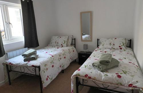 Stylish 3 Bed Apt Sea Views Near the Beach 2B - Foto 29