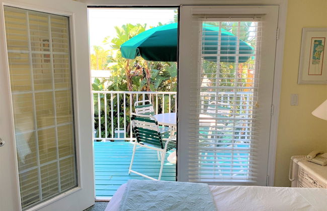 Siesta Palms By the Beach - Photo 2