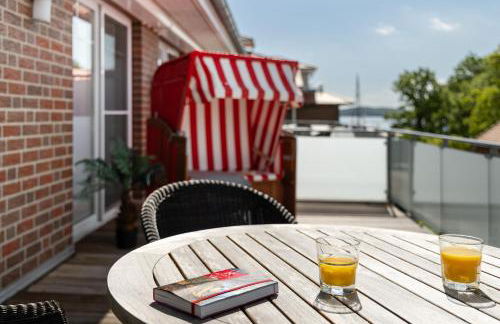 Ferienwohnungen Hafenresidenz Alter Speicher Lauterbach - Foto 1