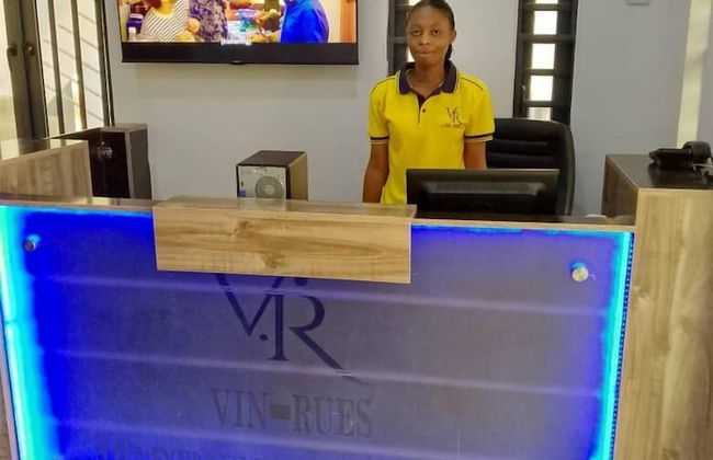 VinRues Apartment and Suites - Photo 2