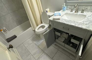 Haute on Hannon- Midtown Cottage! - Foto 54