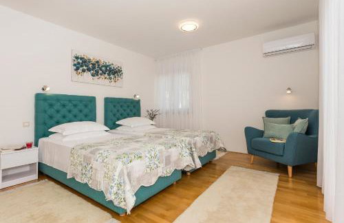 Villa Sweet Home Marija With Heated Pool - Foto 19