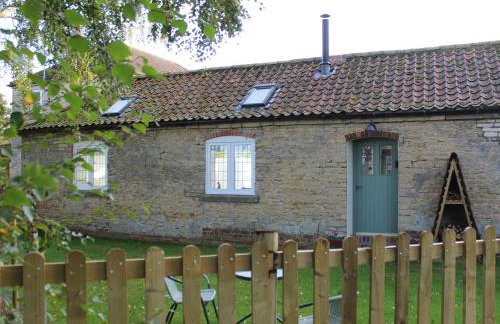 Swallow's Nest - Photo 25