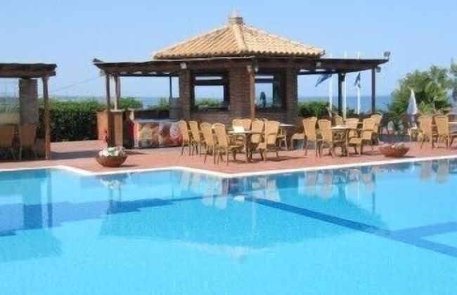 OASIS HOTEL KYPARISSIA - Photo 20