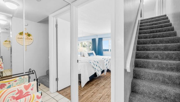 By the Wave Side Oceanfront! - Foto 3, Habitación