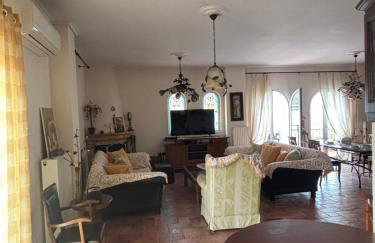 Sunset House - Photo 10