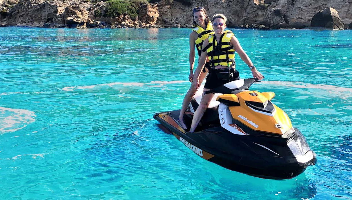 Balade en jet-ski à Caló des Moro