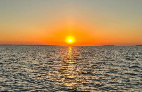 Water's Edge Cottage Luxury Retreat - Foto 8