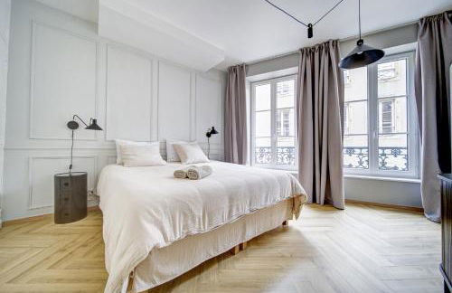 Hôtel Metz mon amour, un séjour à 200m de la cathédrale ! Classé 3 étoiles ! - Foto 1