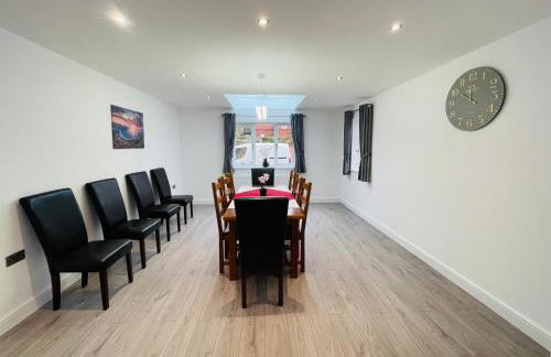 4-Bedroom Cottage in Healing, Grimsby - Foto 17