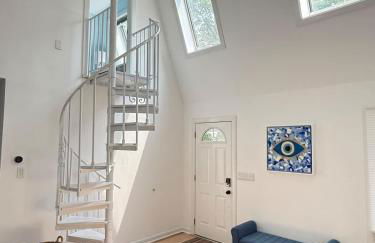 Amazing Southampton Home with Private Heated Pool - Foto 19