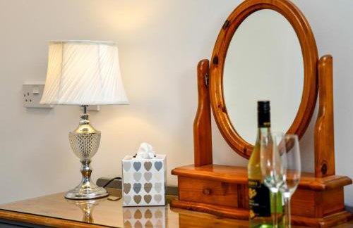 Cosy Rural 2 Bed Barn conversion close to Beach - Pass the Keys - Foto 26