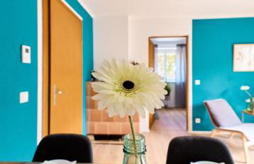 Praktisch&Zentral für Gruppen und Firmen-3 Schlafzimmer- 6 Personen-Parkplatz-Balkon-Stadtmitte-schnelles WLAN - Foto 14