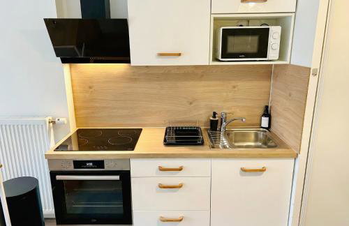 Lumen Chartrain - appartement proche centre-ville, balcon et parking - Foto 8