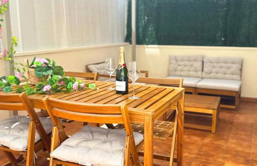 Apt con chill-out, piscina en la azotea a 5 min de la playa y parking privado - Foto 23