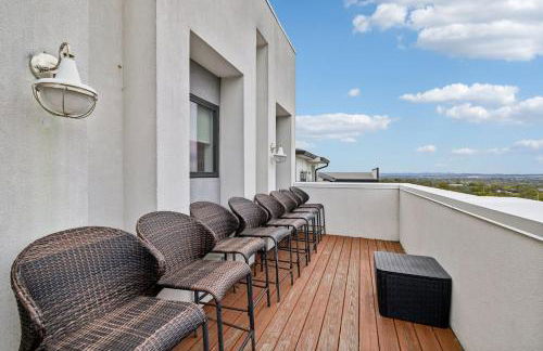 2mi Downtown Hot Tub Balcony 4 King Beds - Foto 34