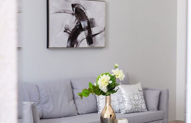 Radiant & Cozy Studio Apartment In Sports City - Photo 9