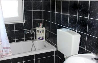 Ema Holiday Home - Foto 33