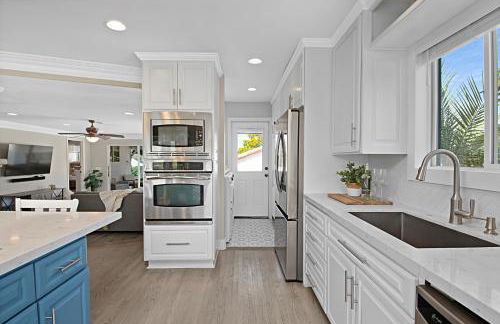 The Gathering Place - Guest Favorite with Huge Yard - Foto 35