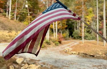 Mountain Cabin & Creek-Front Nature Retreat NC - Foto 20