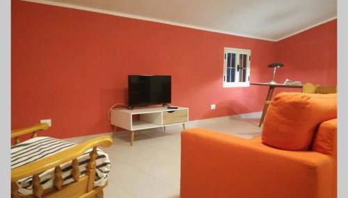 Big relax apartment with swimming pool and a peaceful garden in a private villa - Foto 3