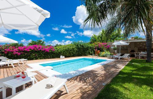 Aria Villas - Private Pool, Playground, Ping Pong & Close to Beach, By ThinkVilla - Foto 16