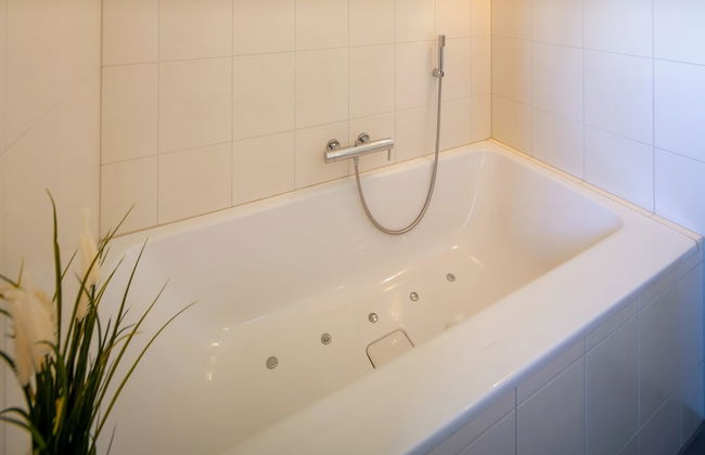 Modern and Cosy 5 Rooms Penthouse With Stunning View - Photo 16