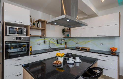 Villa Toni with 5 bedrooms and heated pool - Photo 42