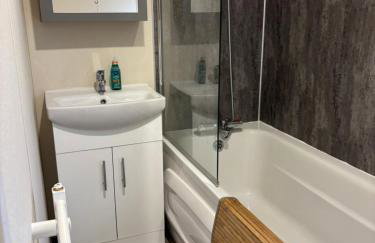 Forestbrook - Cheerful two bedroom tiny house - Foto 15