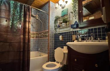 Cozy Cabin Escape Hot Tub & Lake Access - Foto 16