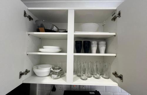 Spacious 4Bedroom - 10mins to London Bridge with Parking & Garden - Foto 42