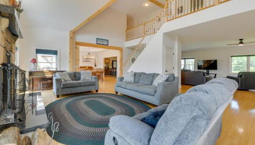 Secluded Family Getaway Near Stowe Deck and Hot Tub - Foto 4