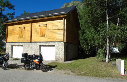 Chalet bois au milieu des Pyrénées - Foto 4