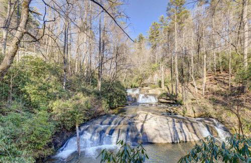 Lake Access and On-Site Creek Lake Toxaway Home! - Foto 37