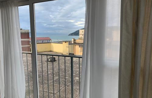 Cosy Apartment With Terrace View in Sarzana, Italy - Foto 37