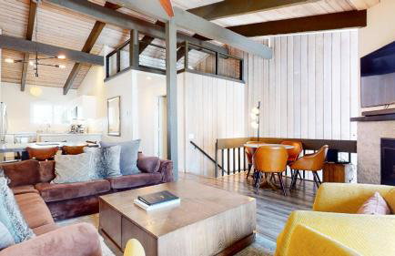 Mid Century Modern Cabin #212 - Walk to Village - Foto 8