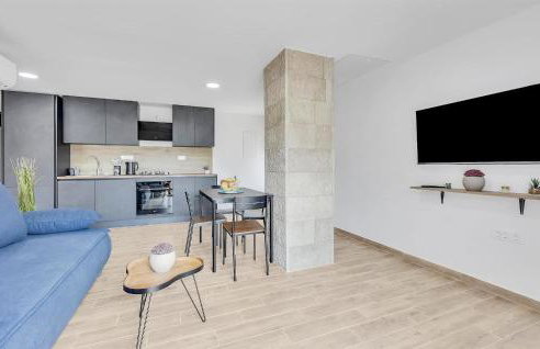 3 Bedroom Awesome Home In Vrgorac - Foto 23