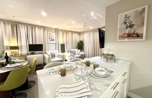 Contemporary Bromley Penthouse with Balcony - Foto 12