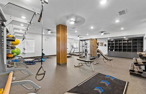 Cozy 2B Apartment with great Amenities in the Heart of Cedar Park - Photo 31