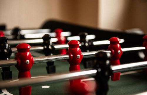 Spacious 4 Bed Holiday Home with Hot Tub & Parking near Matlock Peak District - Foto 22