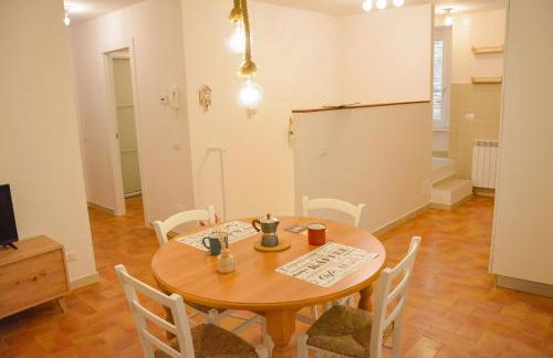 La Casa di LEO - Apartments - Foto 14