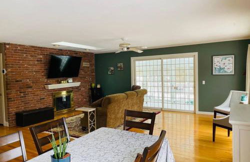 Berkshire Vacation Home in Lee - Pool is Open! - Foto 9