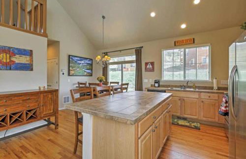 Ski-In Granby Getaway - Foto 11