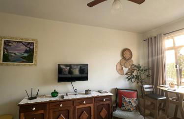 Apartamento com vista pro mar no Centro de Ubatuba - com estacionamento 2 quartos e cozinha completa - Foto 21